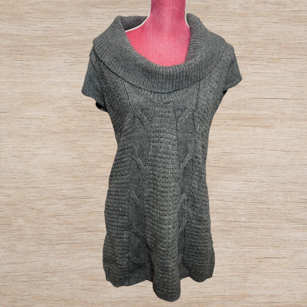 Express Gray Wool Chunky Long Sweater Top Y2K Size Medium Knitwear Office Siren